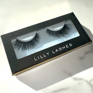 NIB never worn Lilly Lashes San Diego premium synthetic false lash
